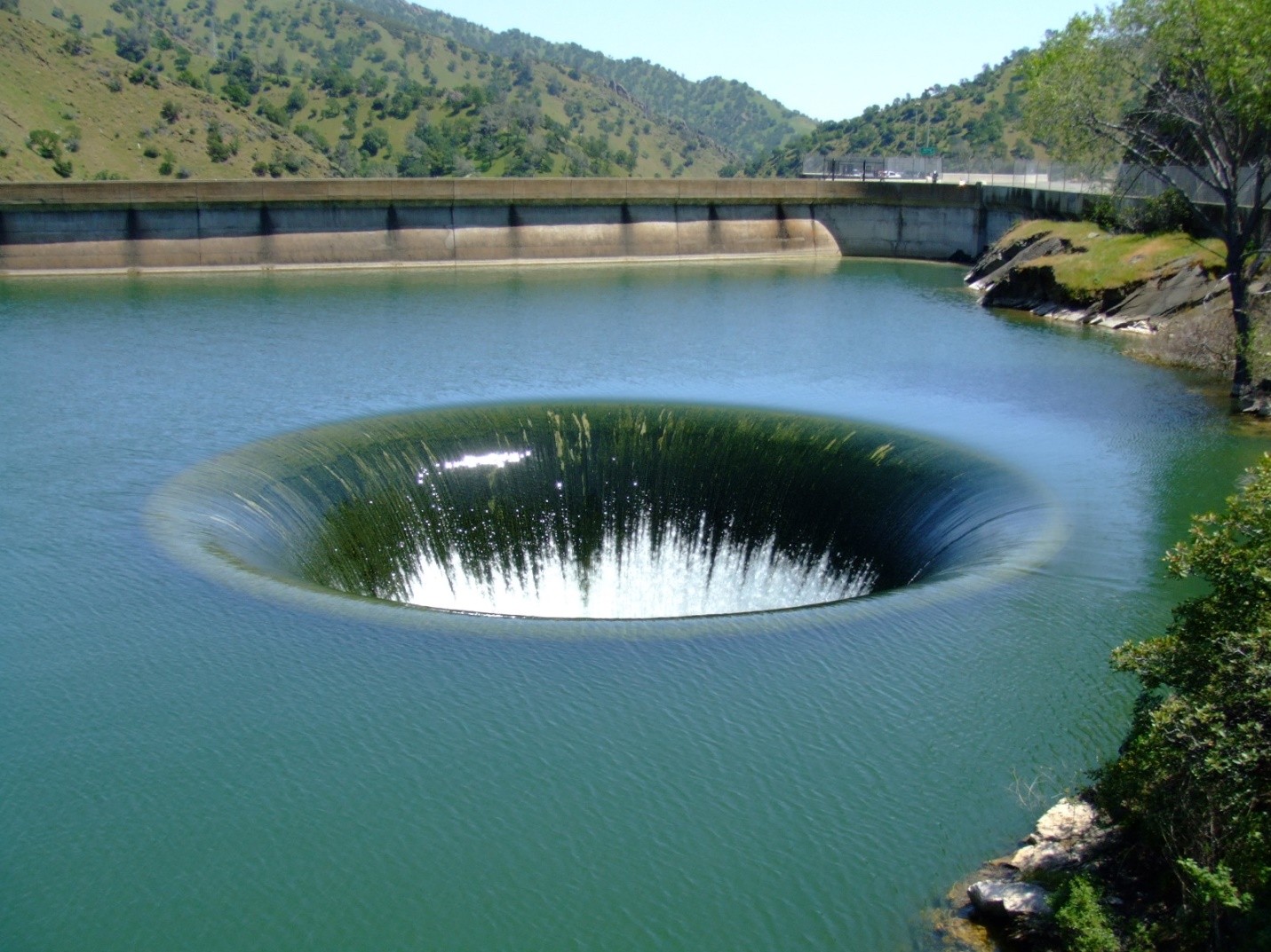 Monticello Dam4