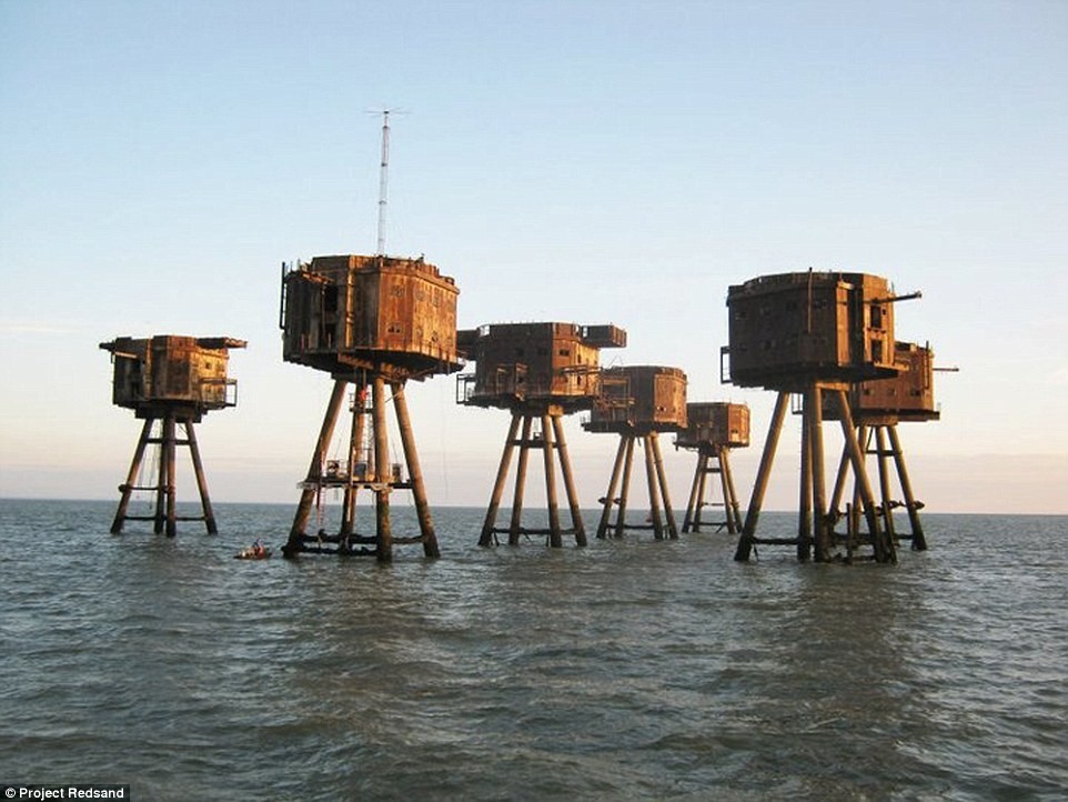 you-cant-help-but-be-awed-by-these-10-abandoned-maunsell-sea-forts-and-oil-rigs-and-what-have-been-done-to-some-of-them